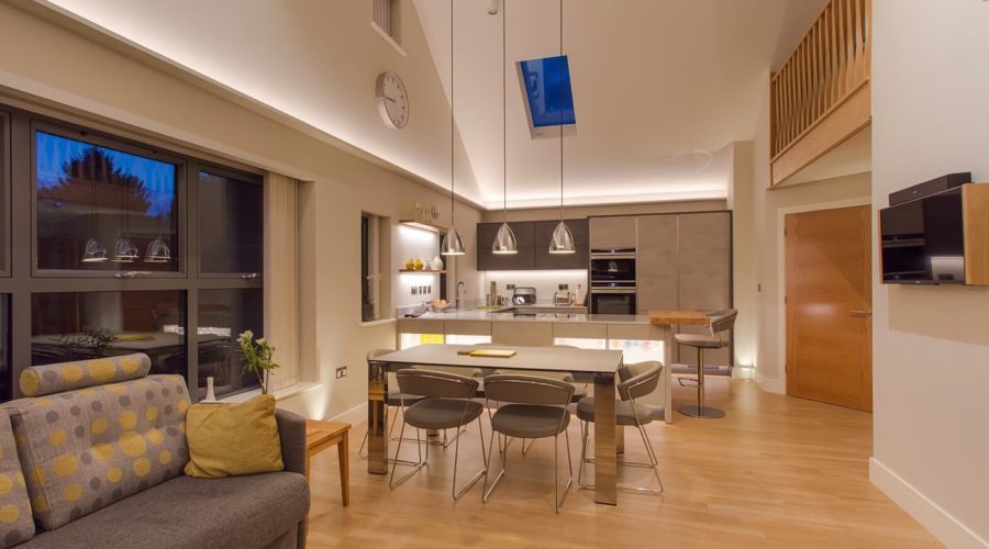 Chiếu sáng trần dốc – tầng áp mái đúng cách