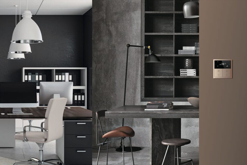 Nhà thông minh HDL